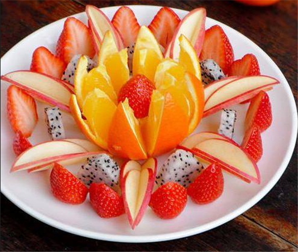 获奖水果拼盘图片大全,精致的花朵水果拼盘图片