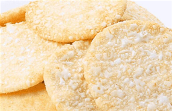 童年小零食有哪些,小时候吃的零食有哪些(旺仔陪伴我们20余年)